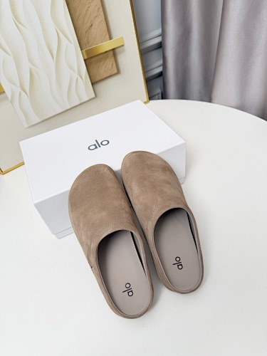 Alo Slippers