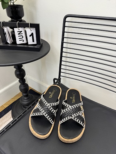 CHANEL Slippers