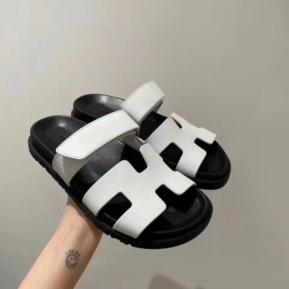 HERMES Chypre Sandals