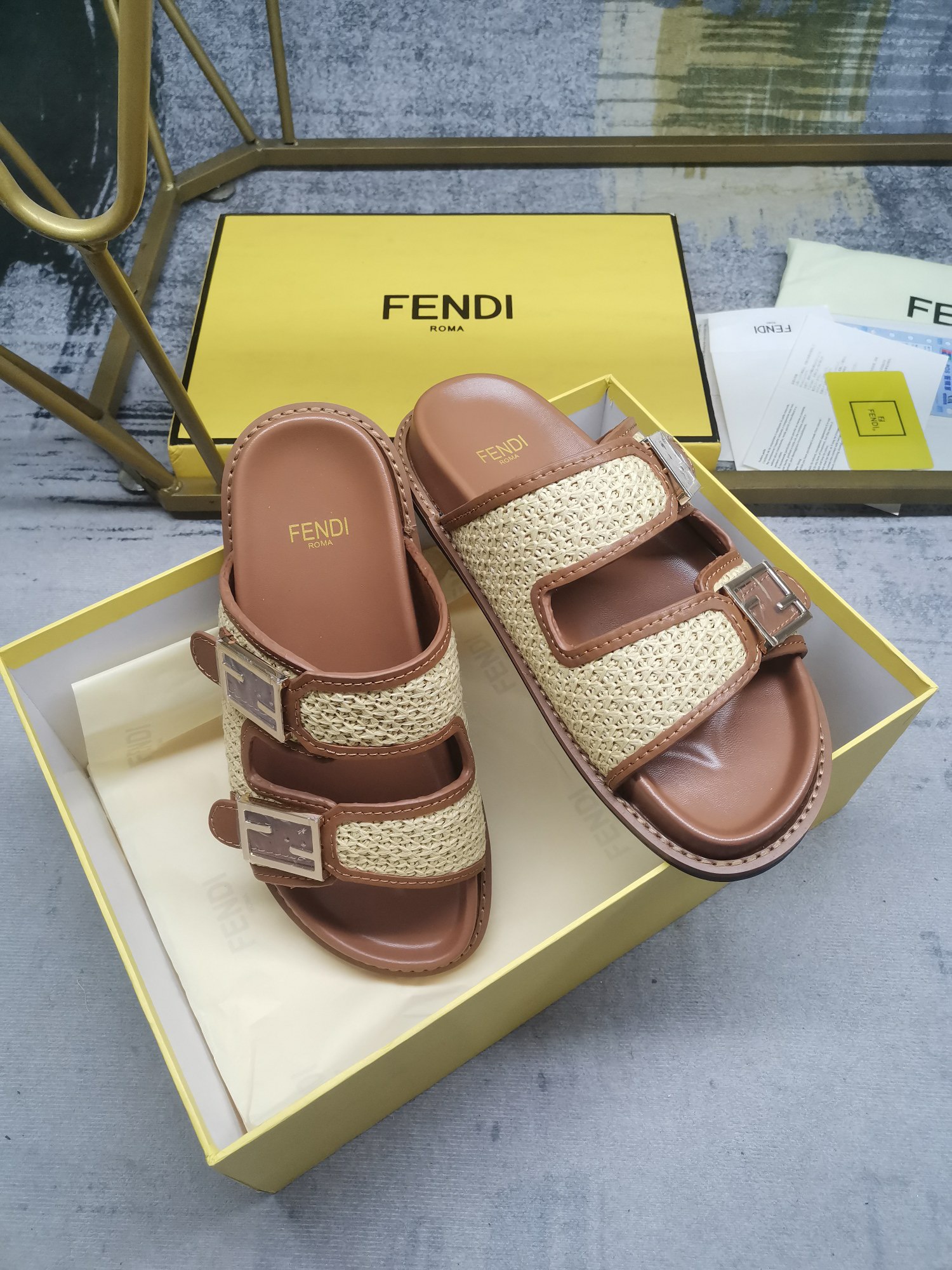 FENDI Feel