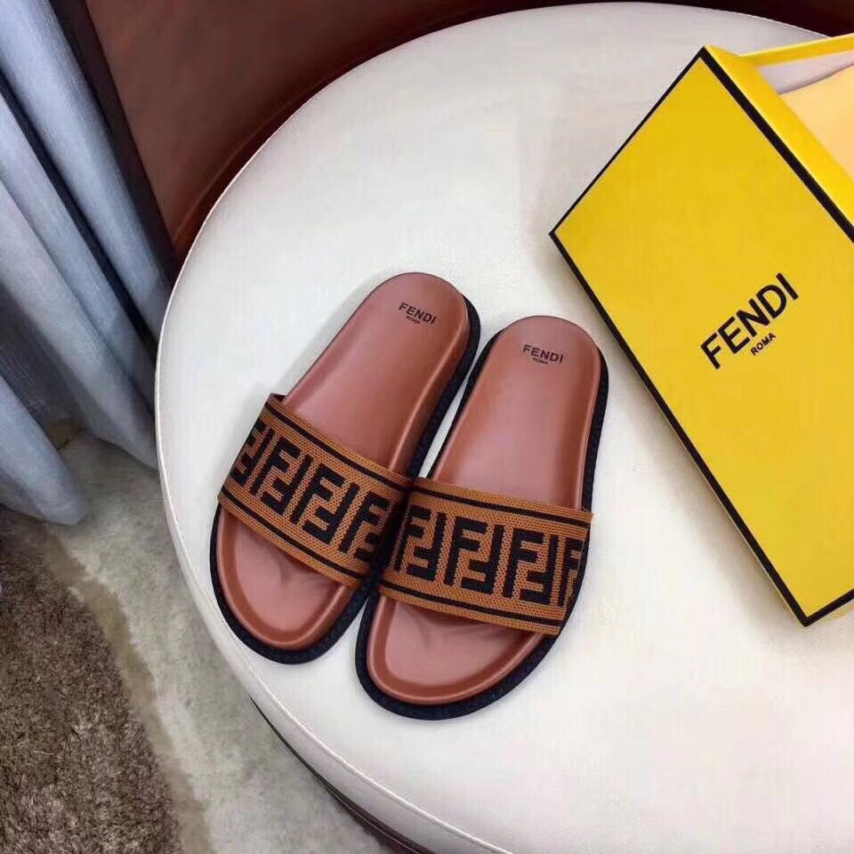 FENDI Slippers