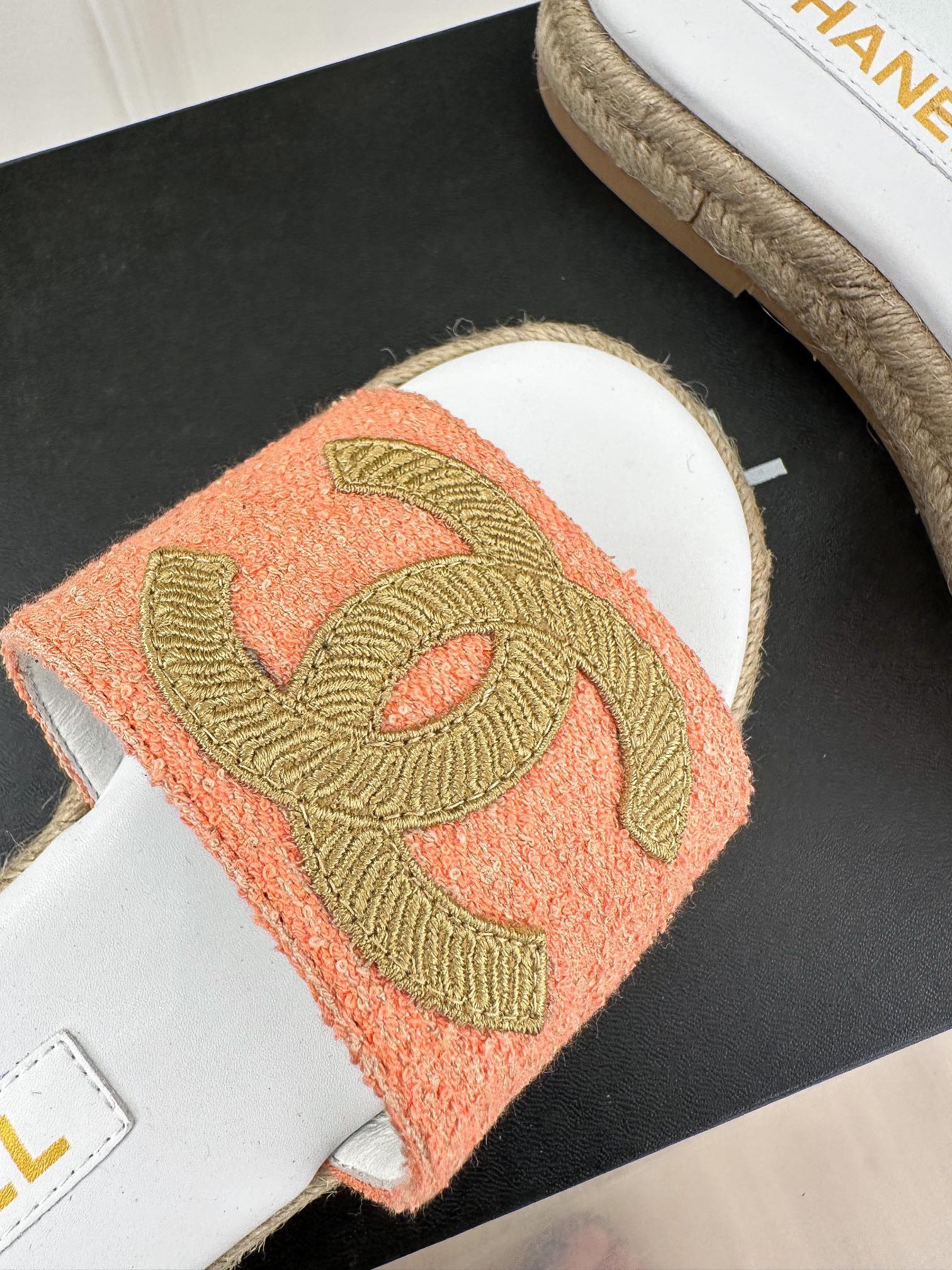 CHANEL Knitted Slippers