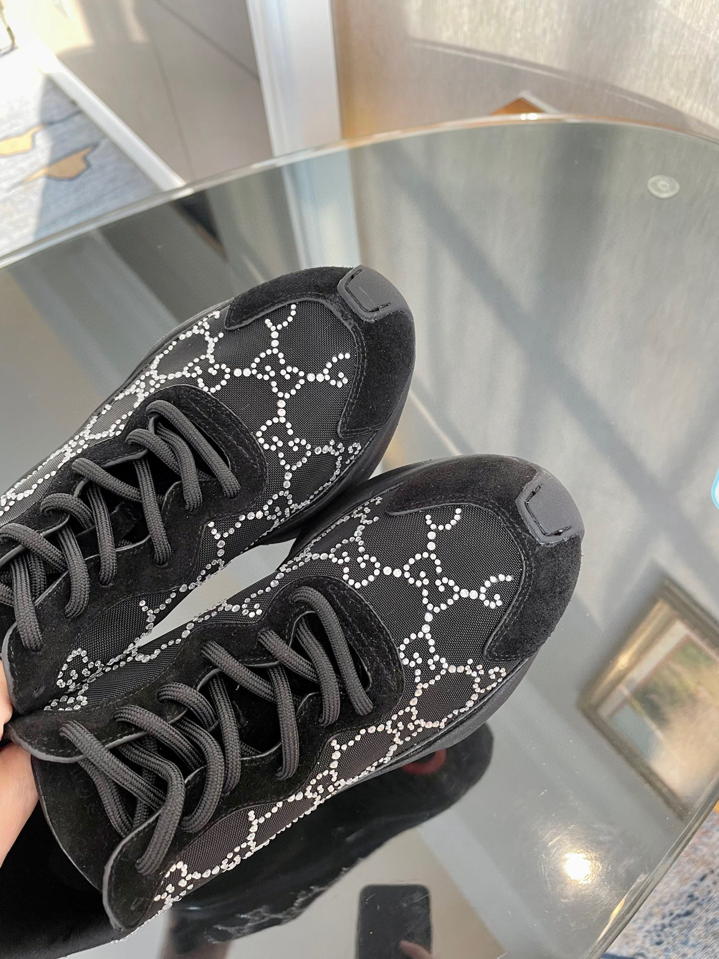 GUCCI Run Crystal Sneakers