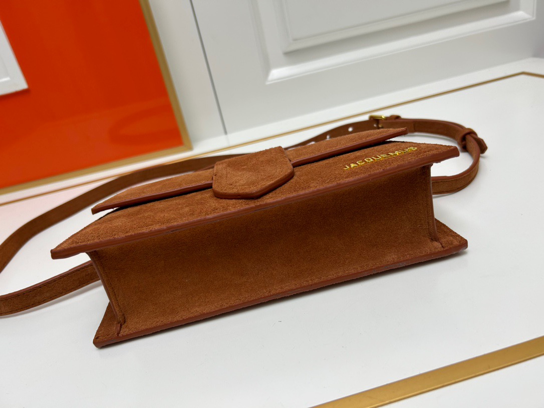 JACQUEMUS Suede Handbag