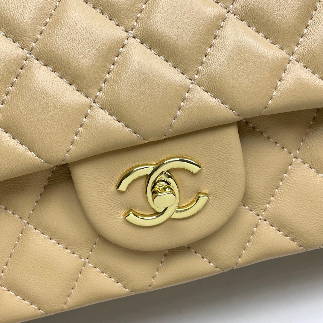 CHANEL Classic Handbag