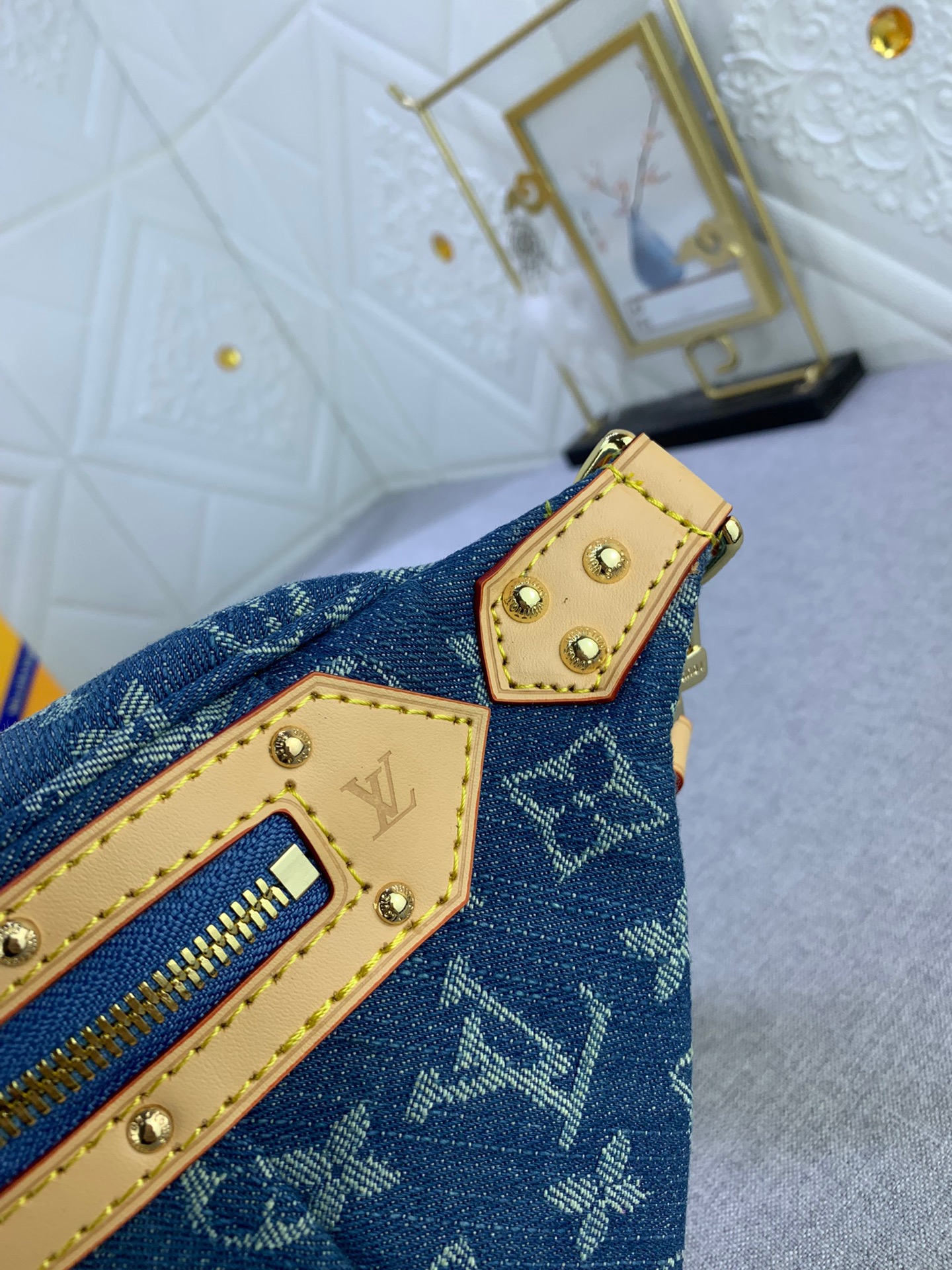 LV DISCOVERY Denim waist pack