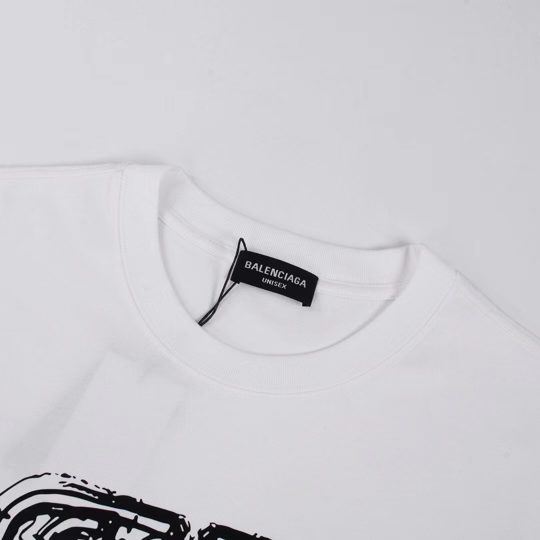 BALENCIAGA T shirt