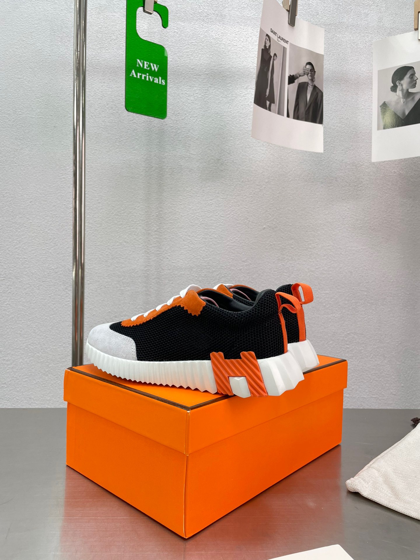 HERMES Sneakers