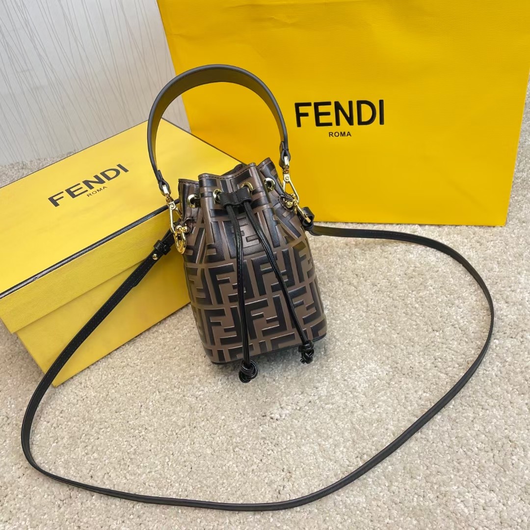 FENDI Small bucket handbag