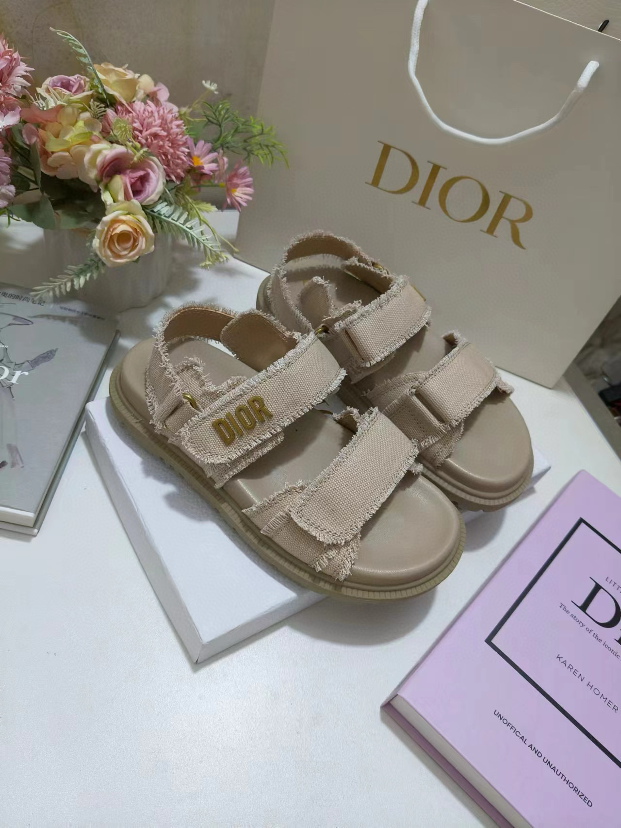 DIOR-act Sandals