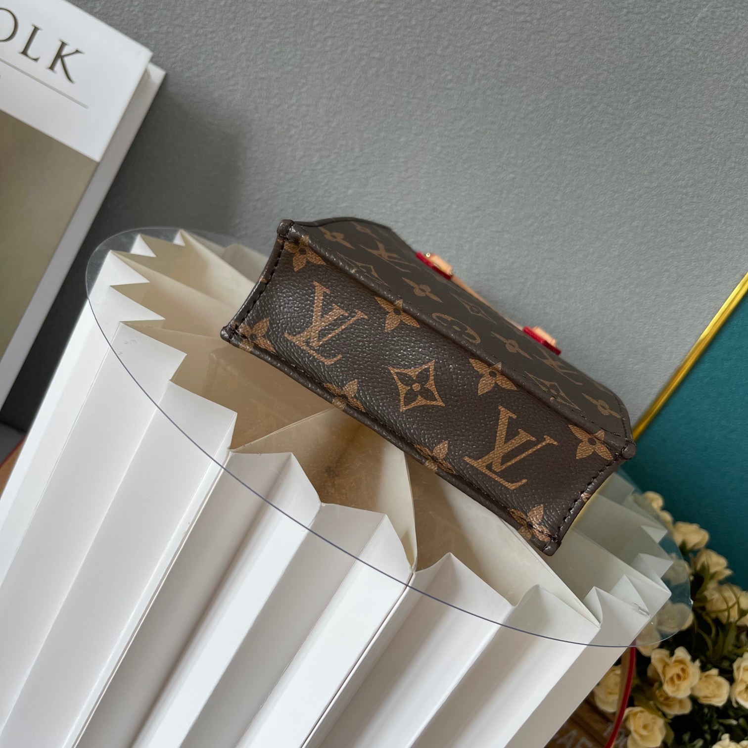 LV PETIT SAC PLAT Handbag