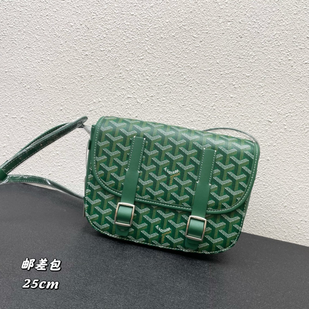 Goyard Messenger bag
