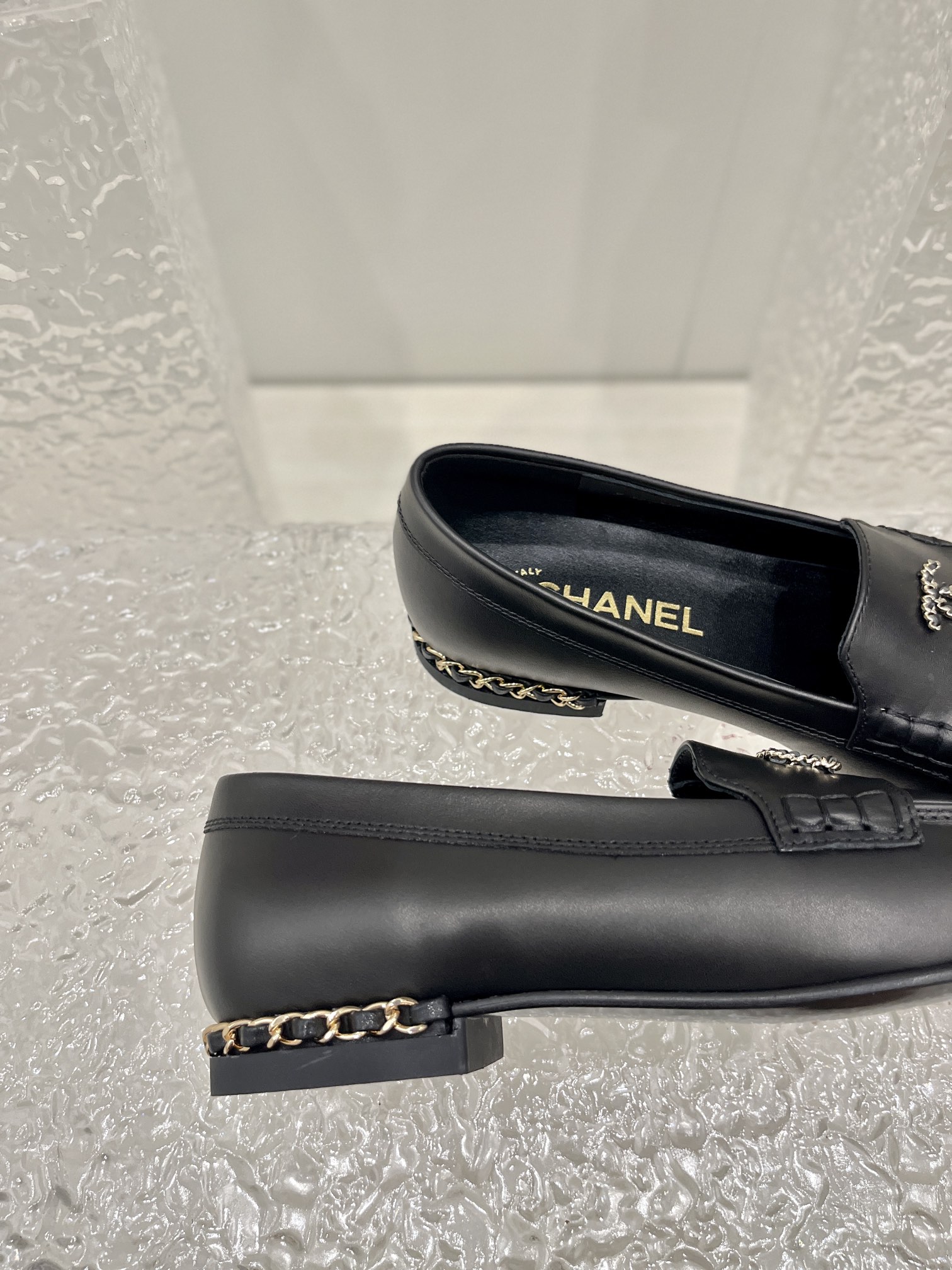 CHANEL Chain loafers