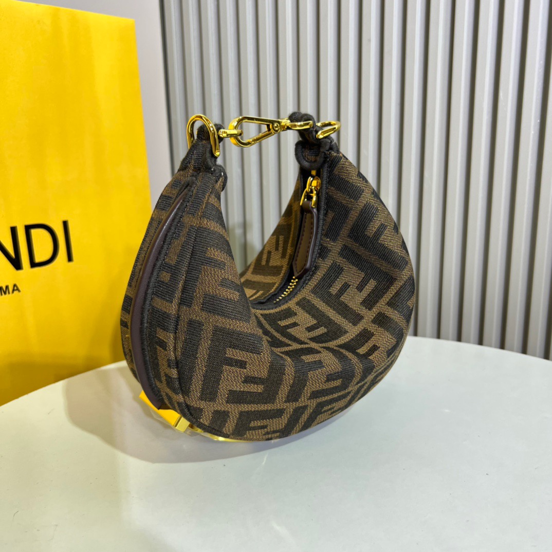 FENDI Handbag