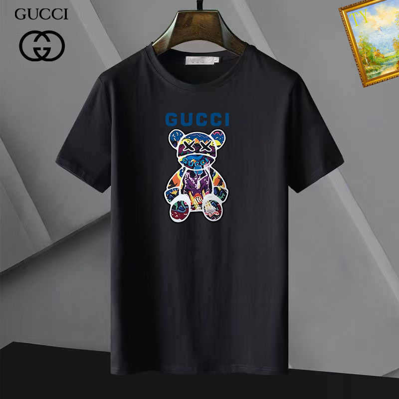 GUCCI T-shirt