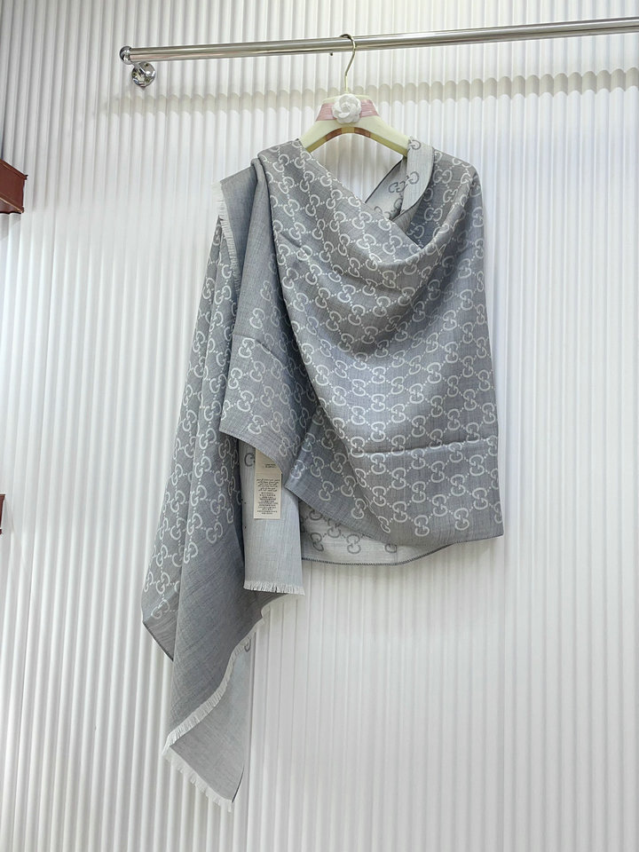 GUCCI Scarf