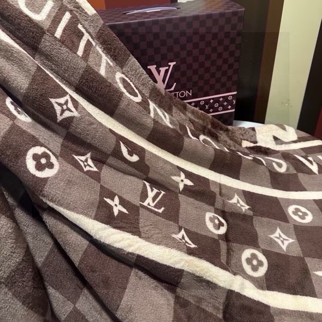 LV Blanket