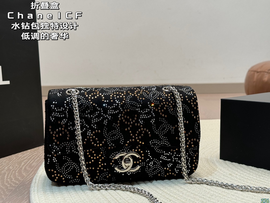 CHANEL Handbag （22cm）