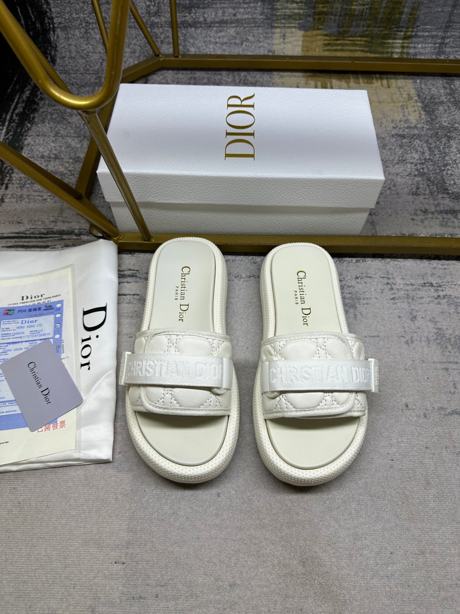 DIOR Latest Popular  SLIDES