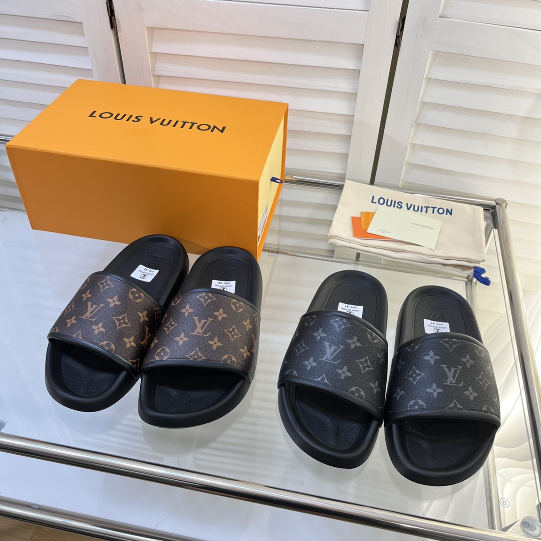 LOUIS VUITTON SLIDES