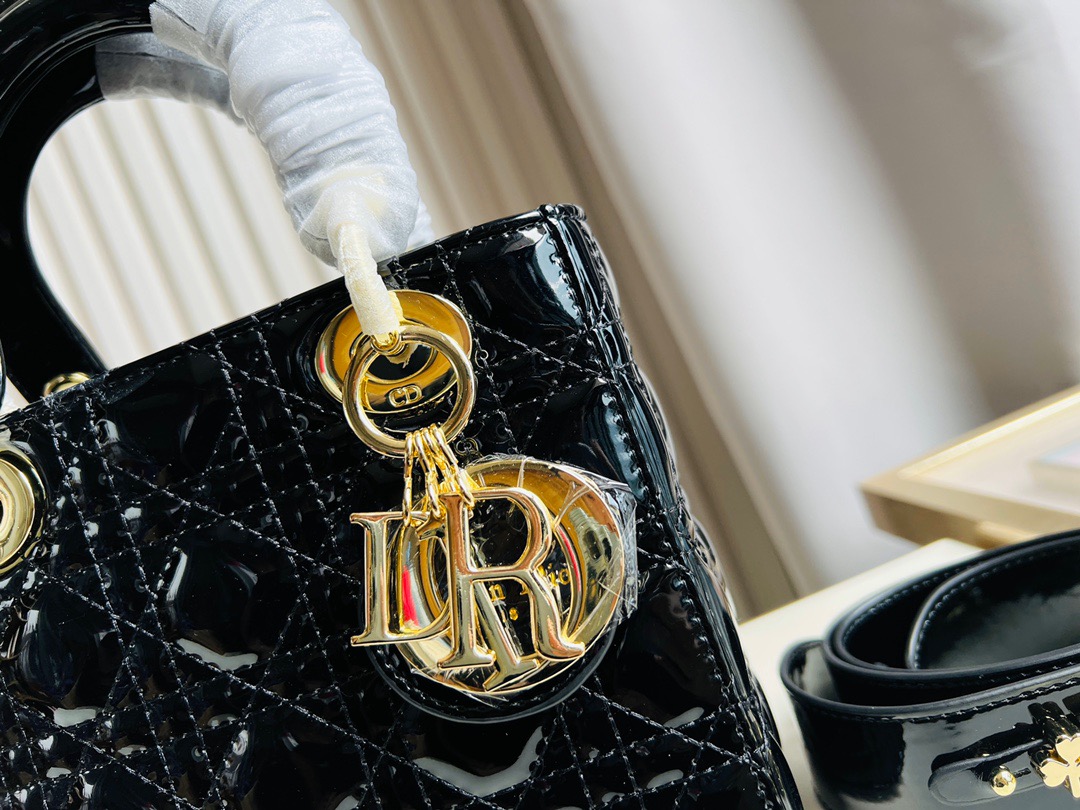 DIOR BAG