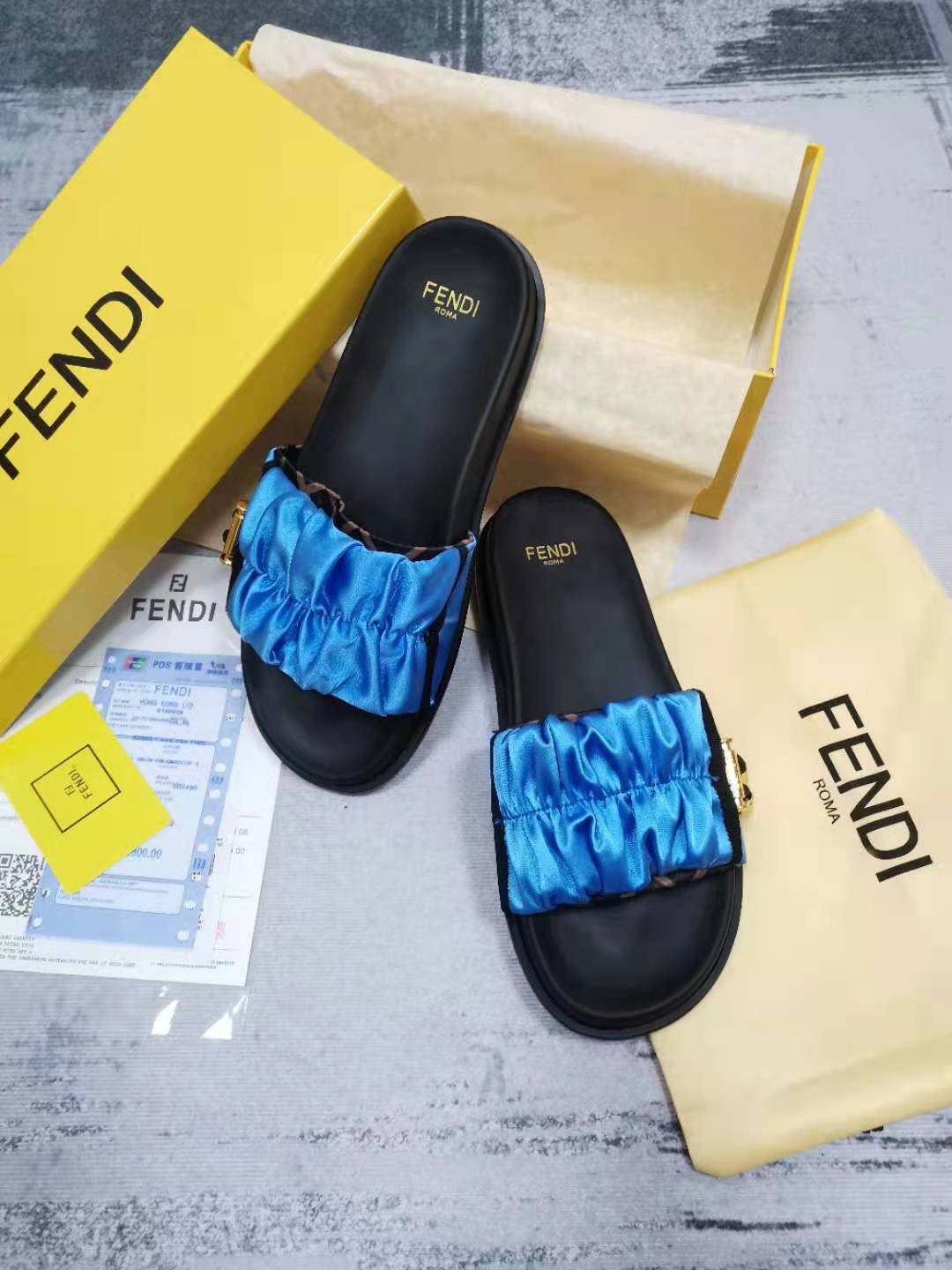 FENDI SLIDES