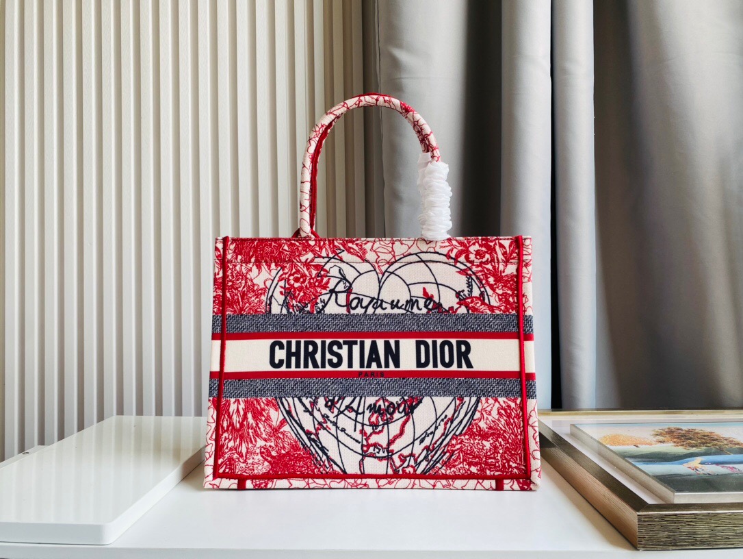 DIOR BAG