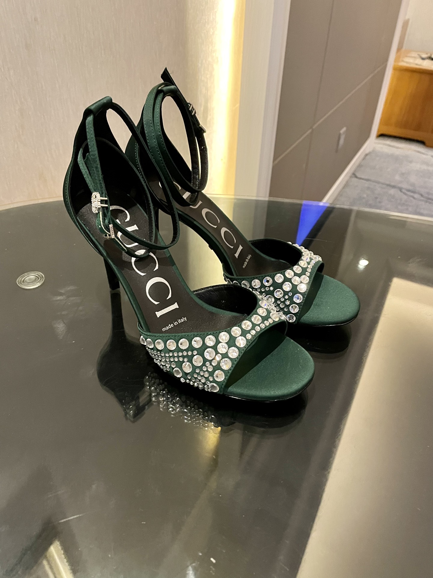 GUCCI SANDALS