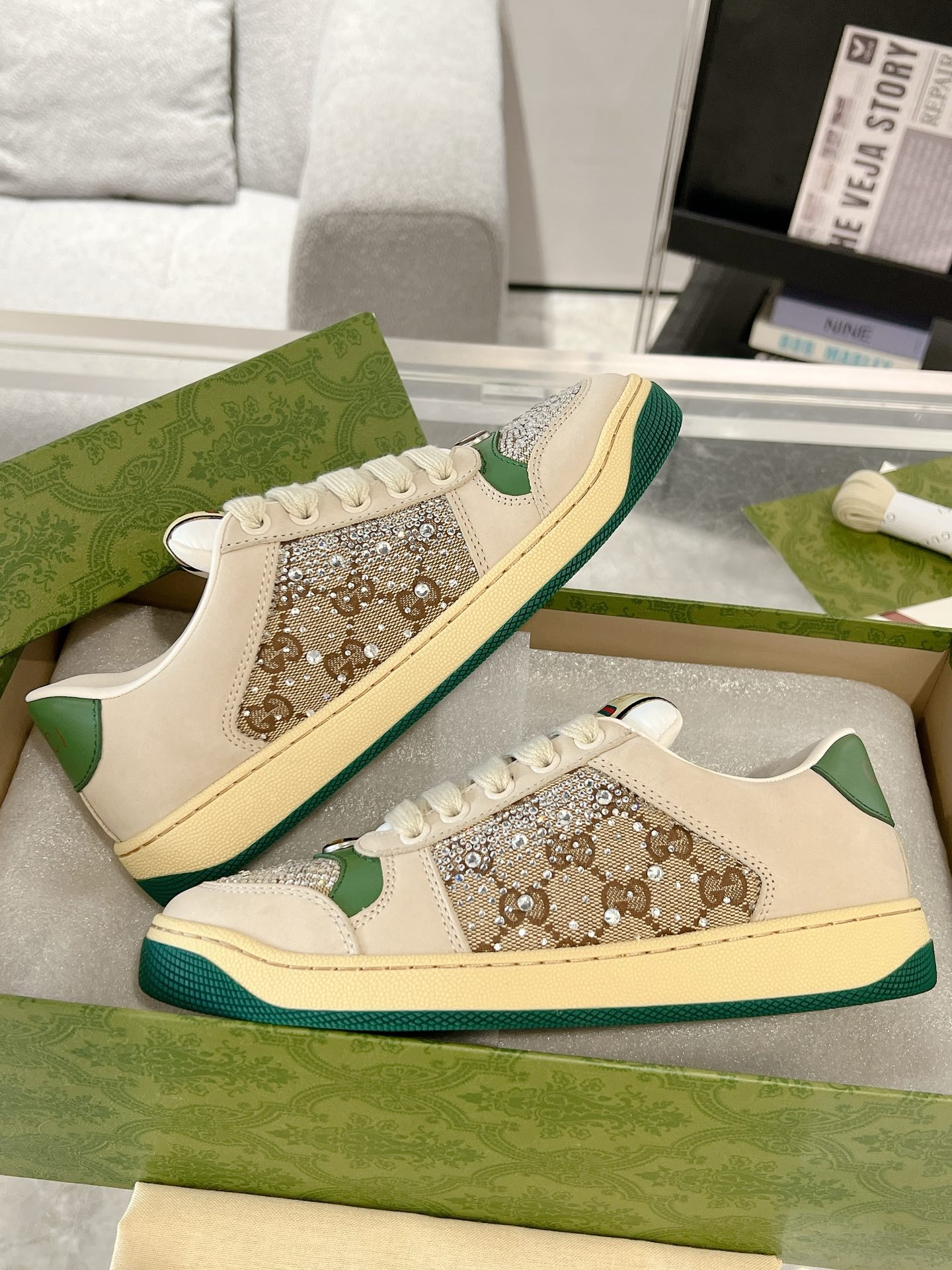 GUCCI Sneakers （With Crystal）