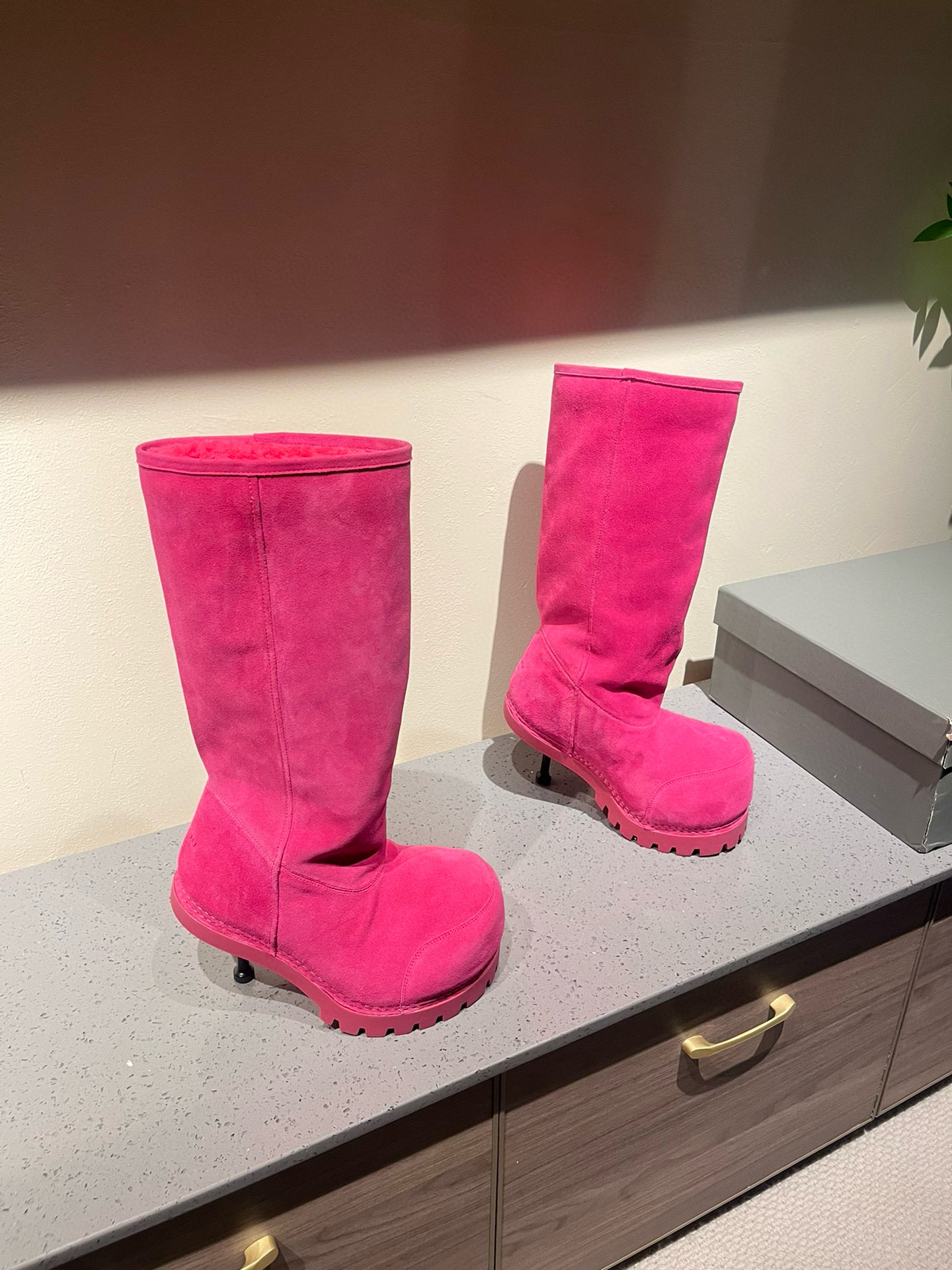 BALENCIAGA Snowboots