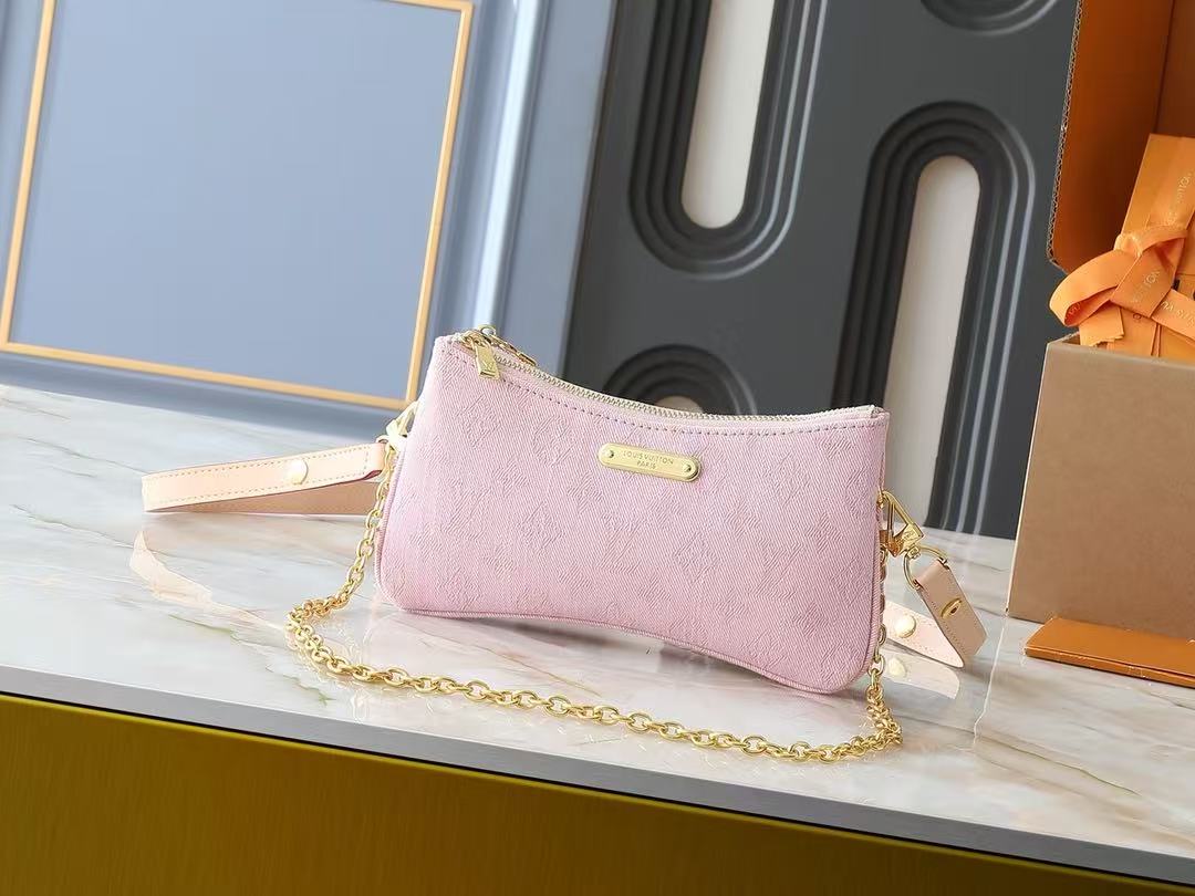 LV pochette handbag 24.5cm