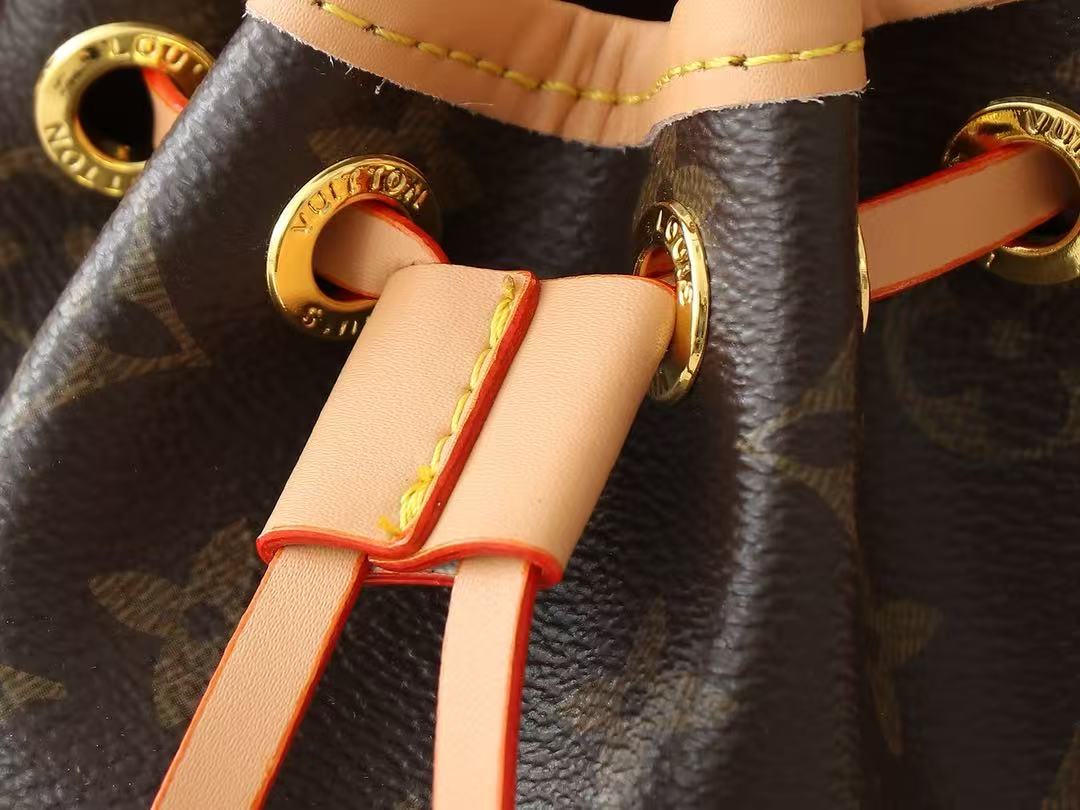 LV Nano Noe Bags （16*13*10cm）