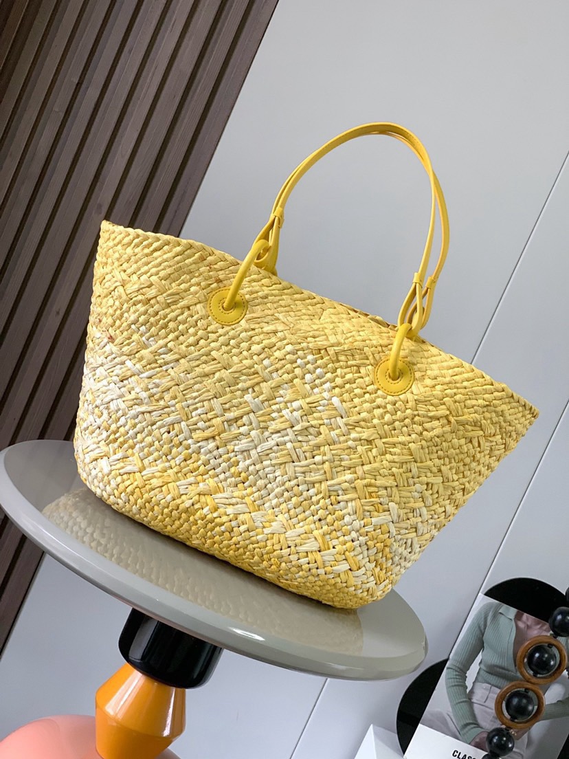 LOEWE Woven handbag