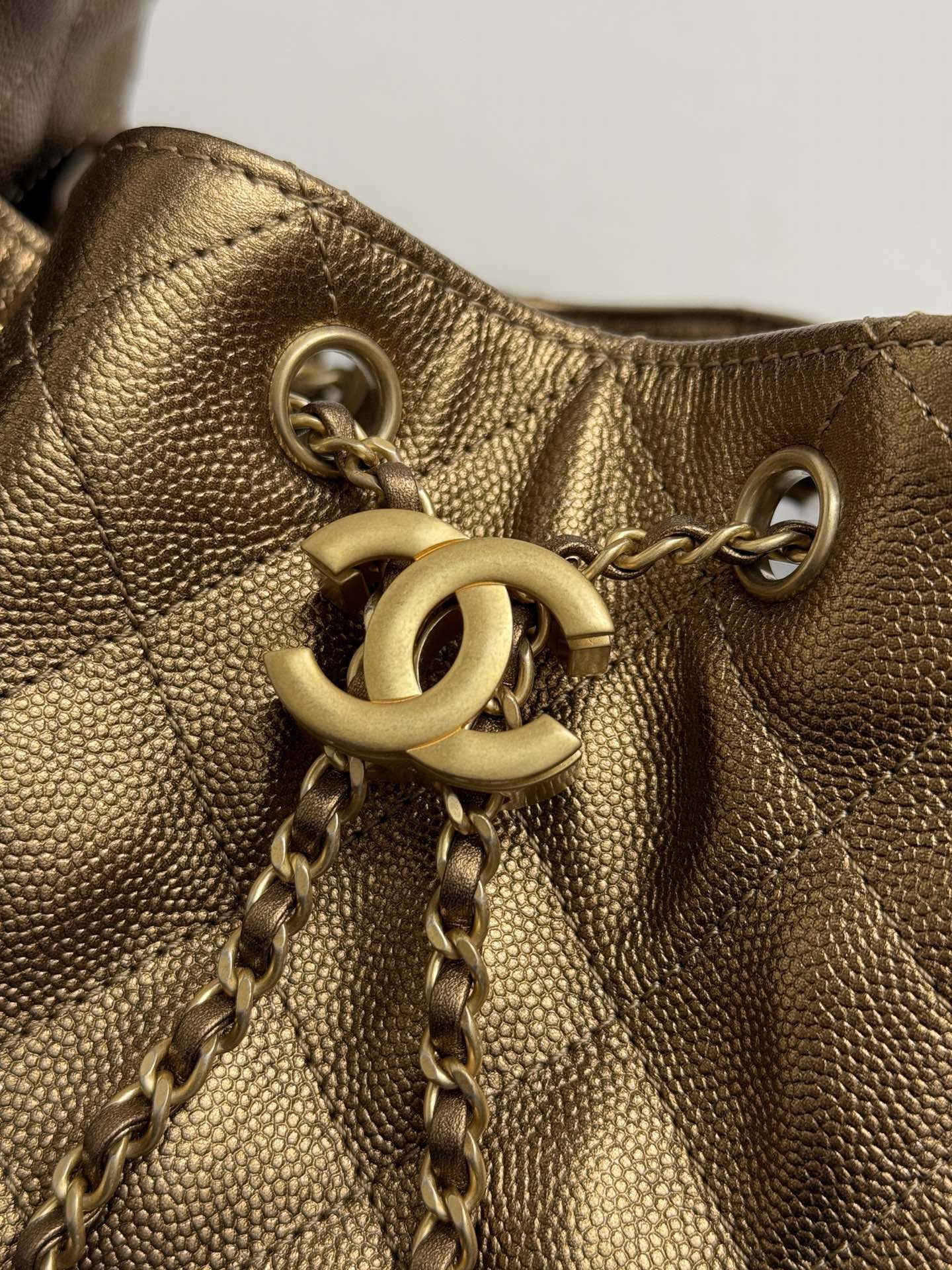 CHANEL 25c Hobo Bag