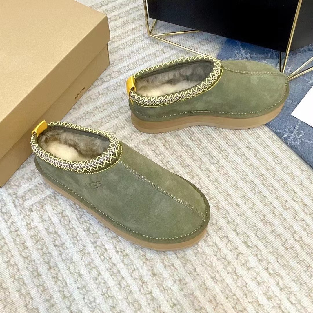 UGG Classic snow boots （thick-soled）