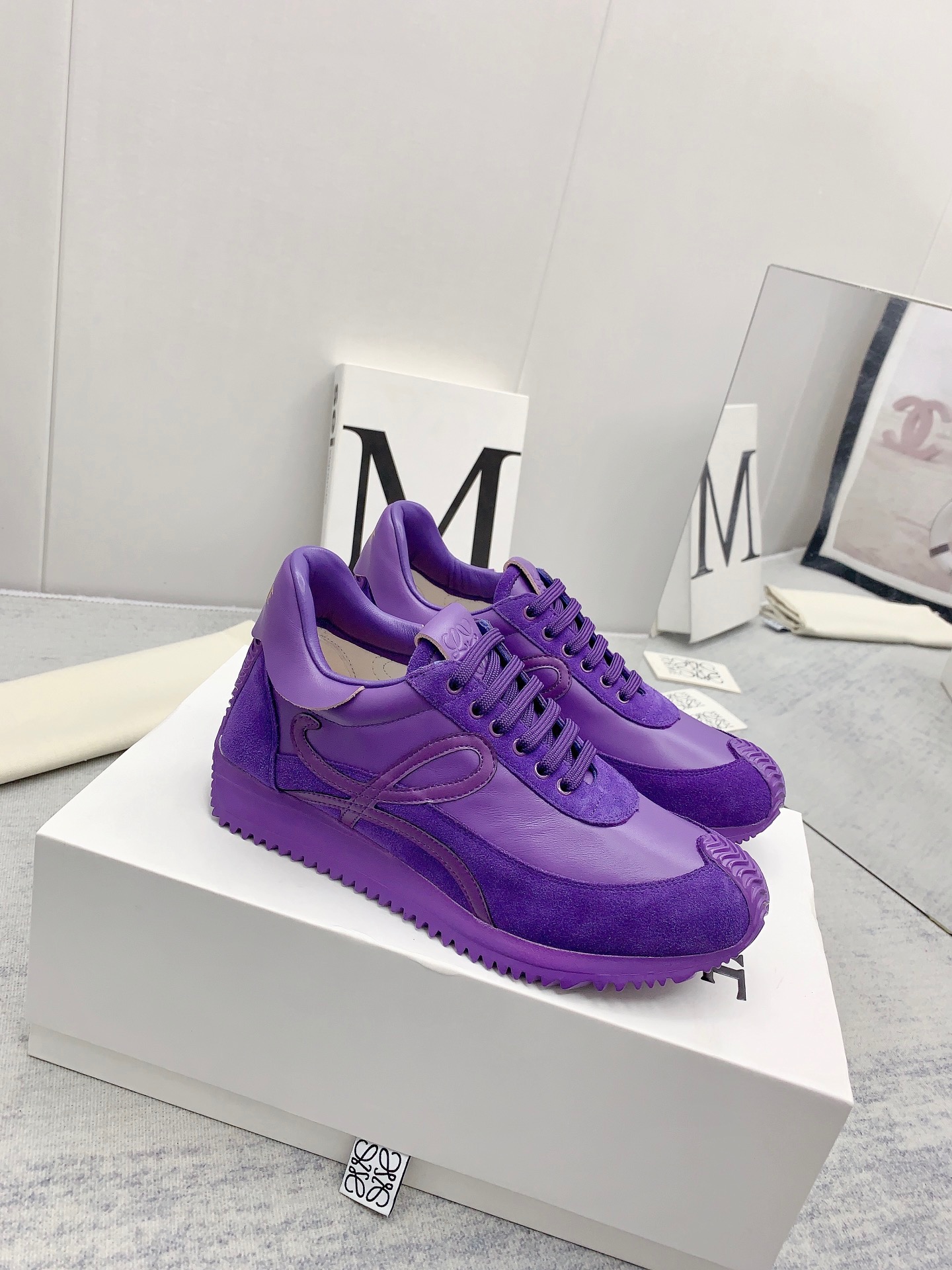 LOEWE Moral training shoes