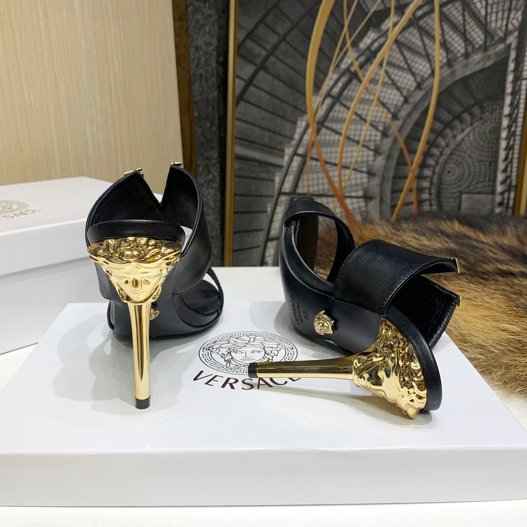 VERSACE ALLOVER HEELS