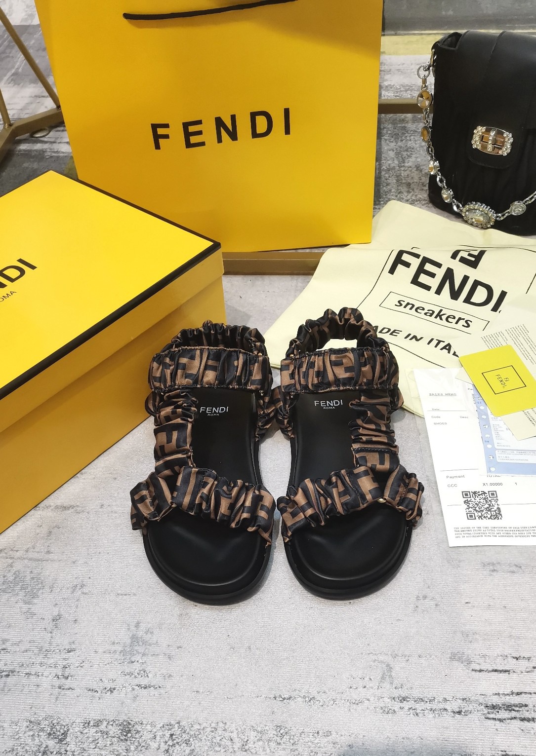 Fendi Feel