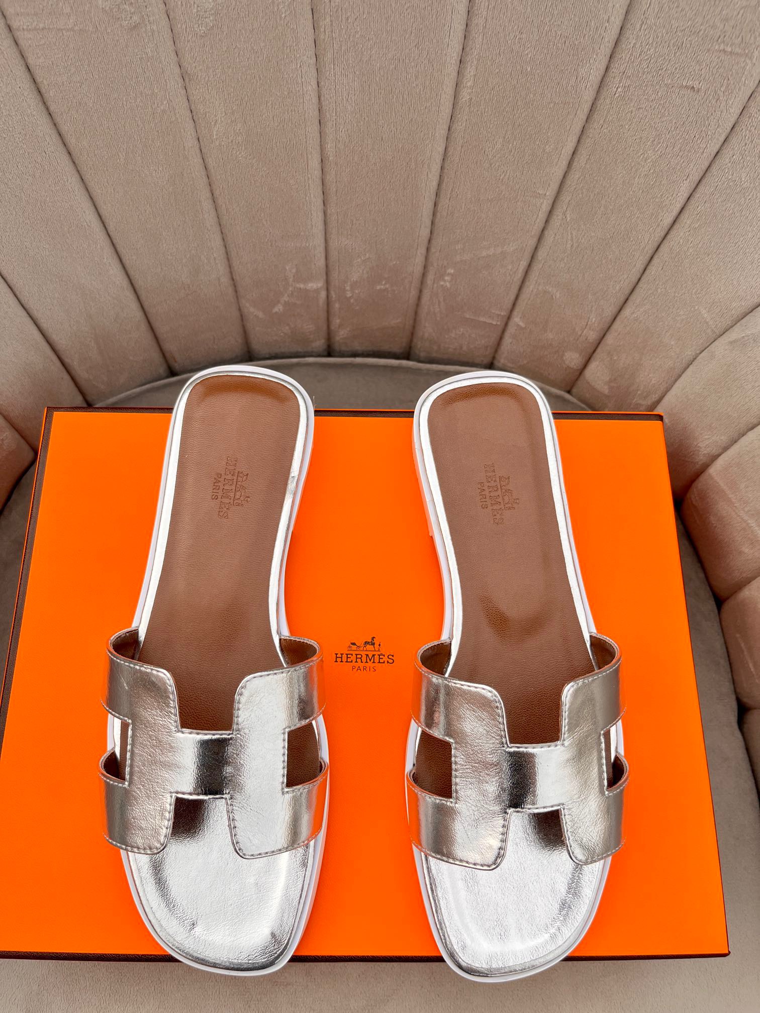 HERMES Oran Slippers