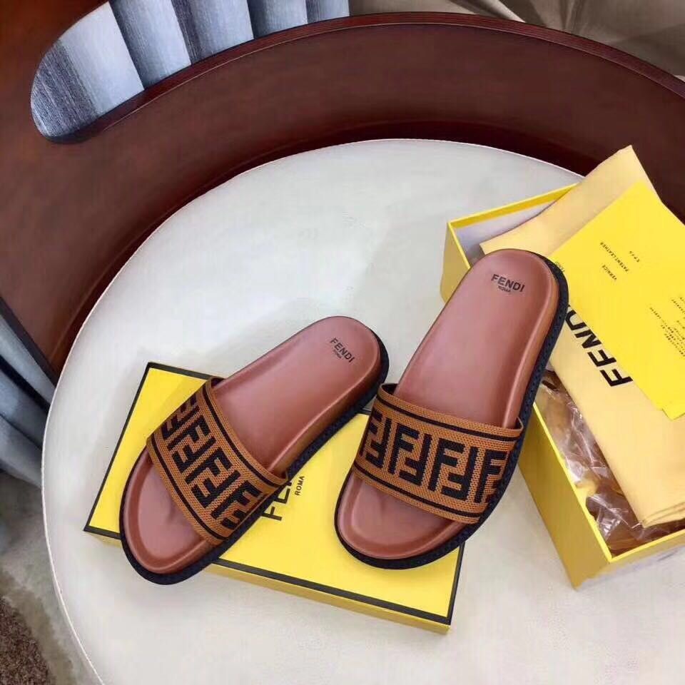 FENDI Slippers
