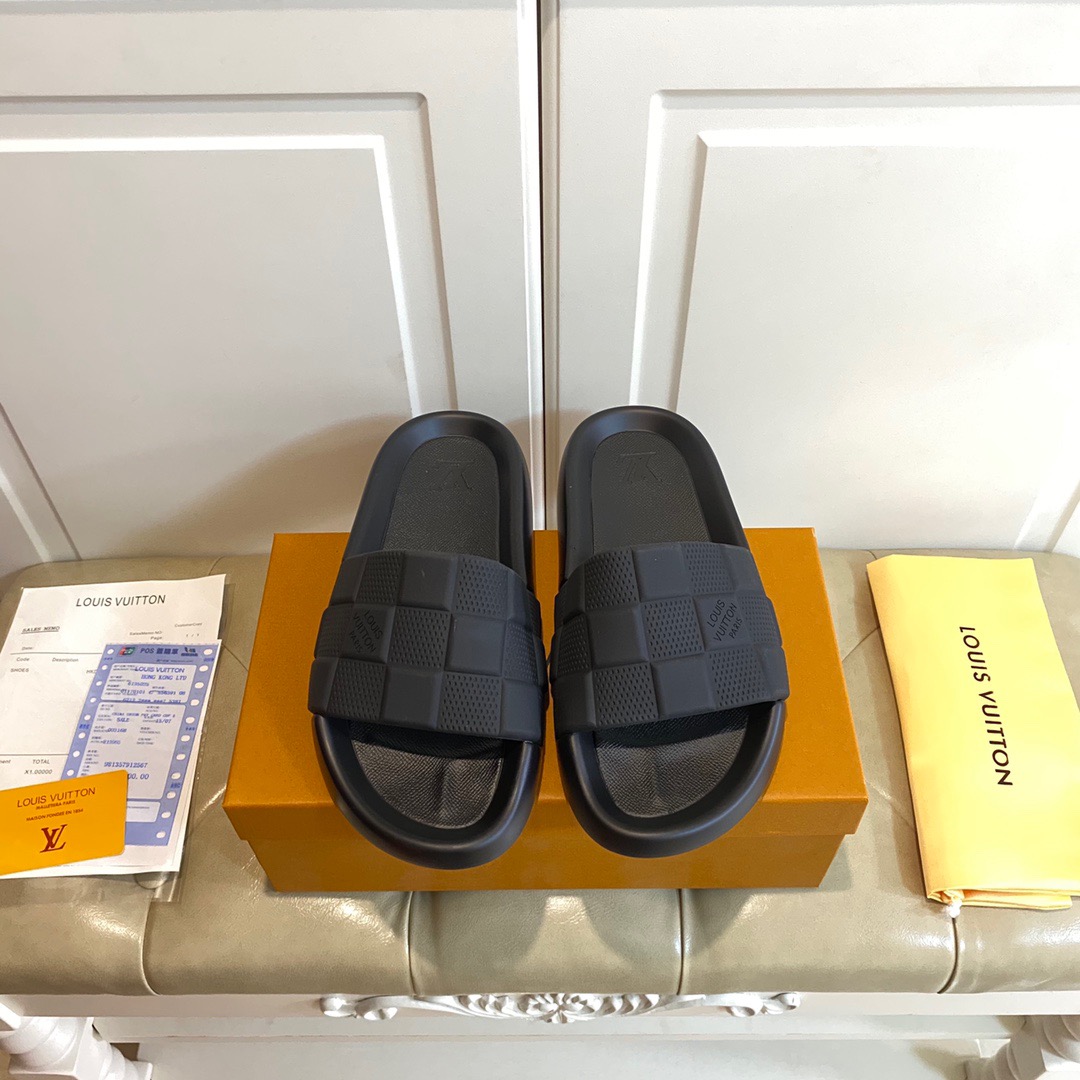 LV Plaid Slippers