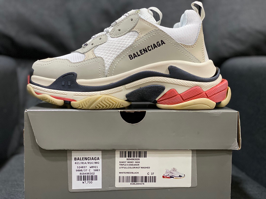 BALENCIAGA TRIPLE S Sneakers
