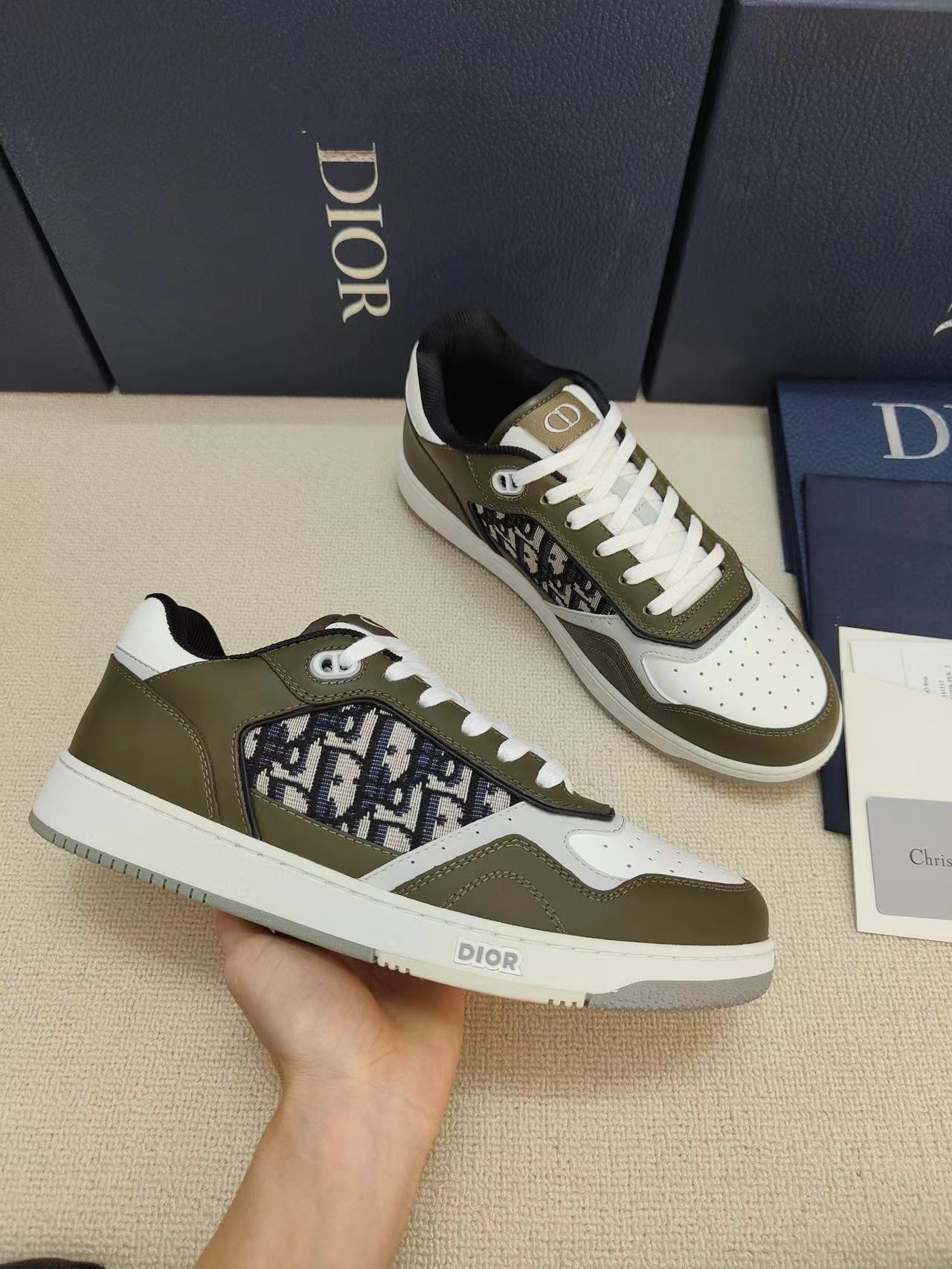 DIOR B27 Low-top Sneakers
