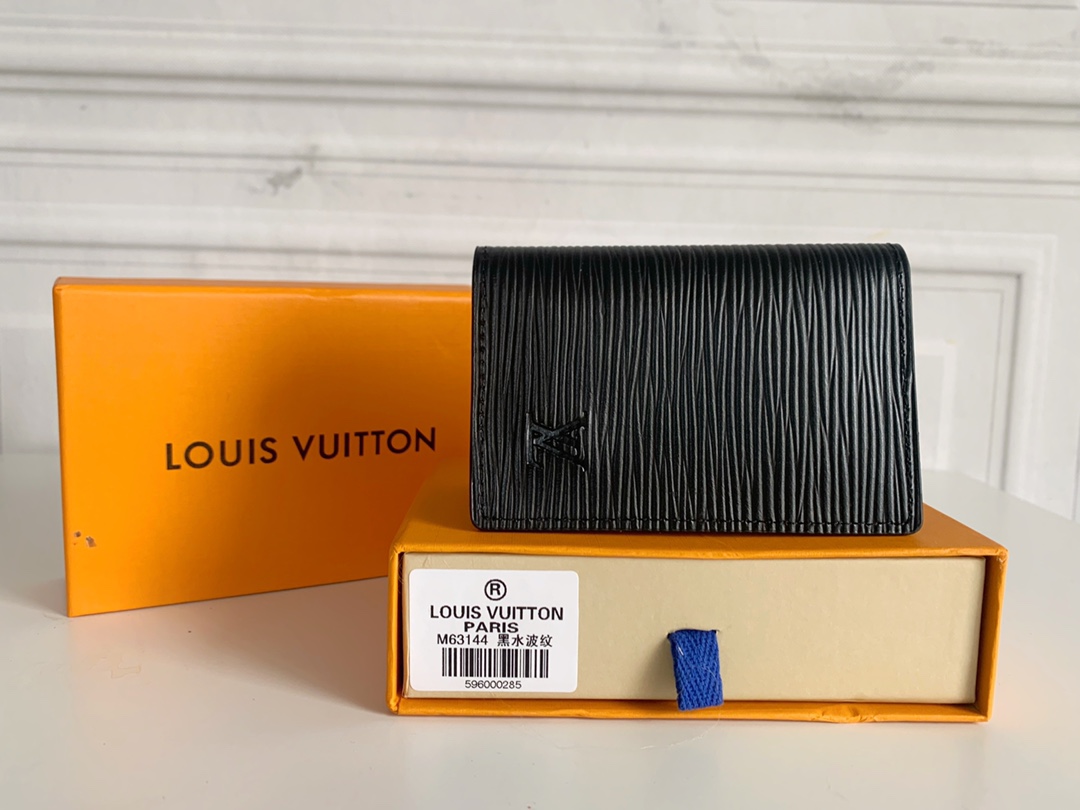 LV Man's Wallet