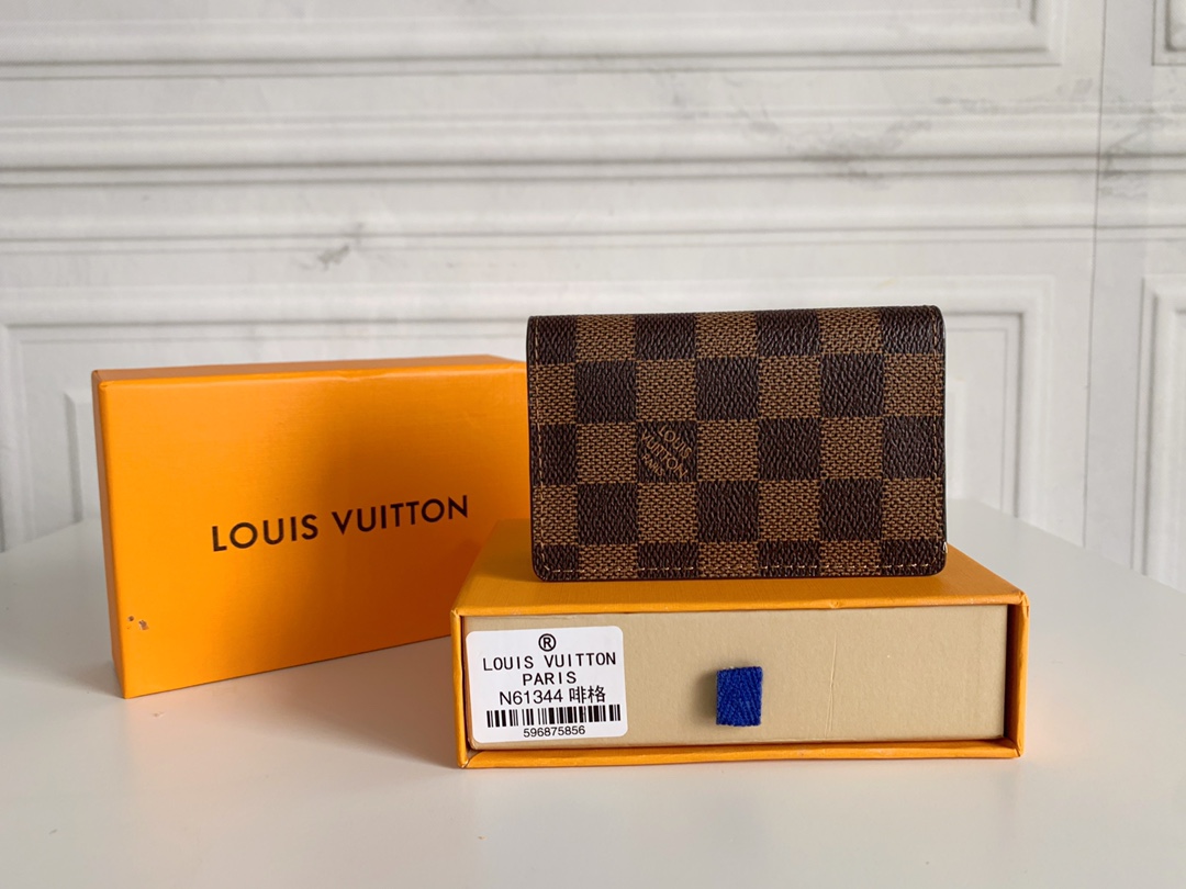 LV Man's Wallet