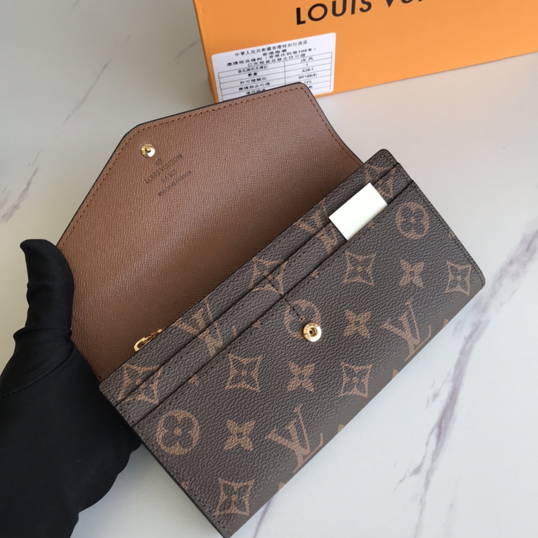 LV Envelope Purse