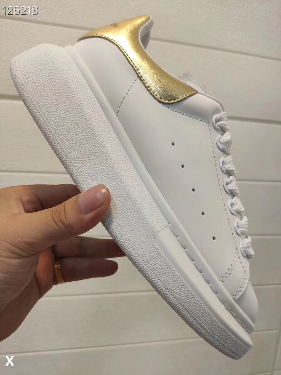 ALEXANDER McQUEEN Sneakers
