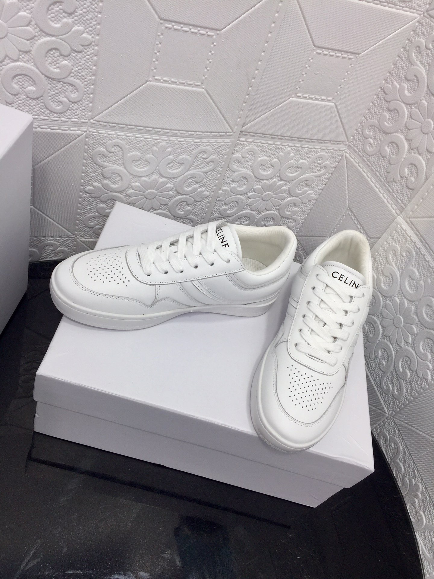 CELINE Casual Sneakers