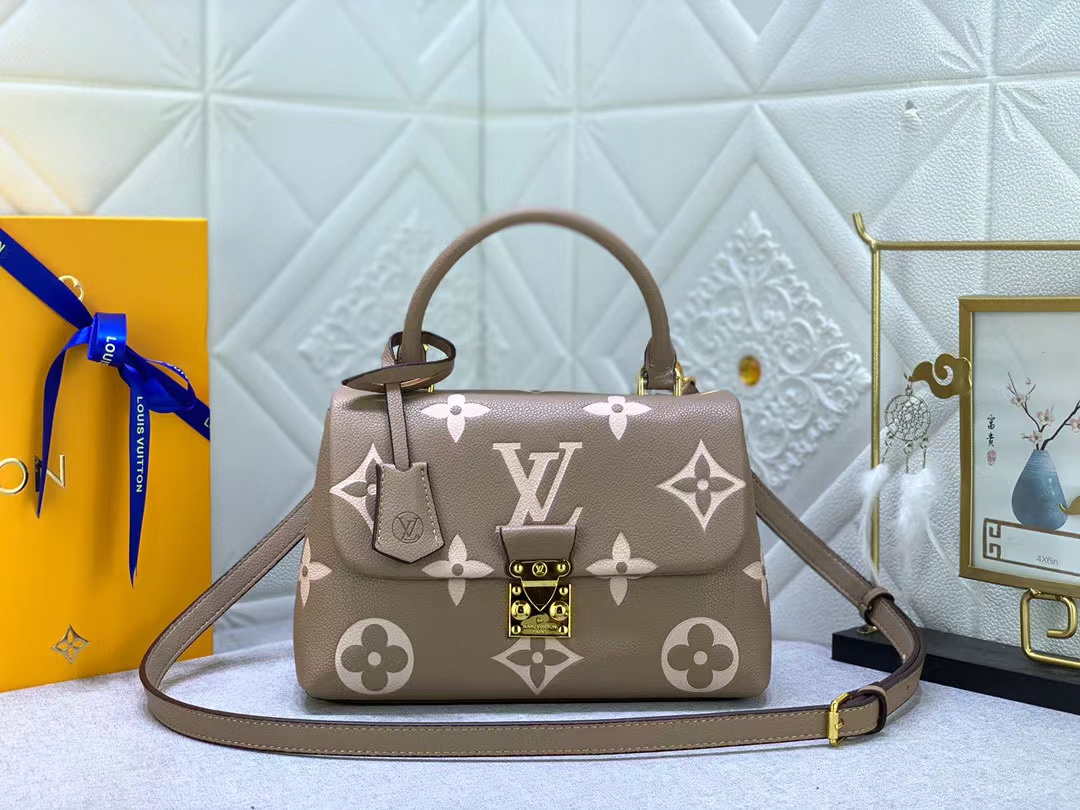 LV MADELEINE Handbag