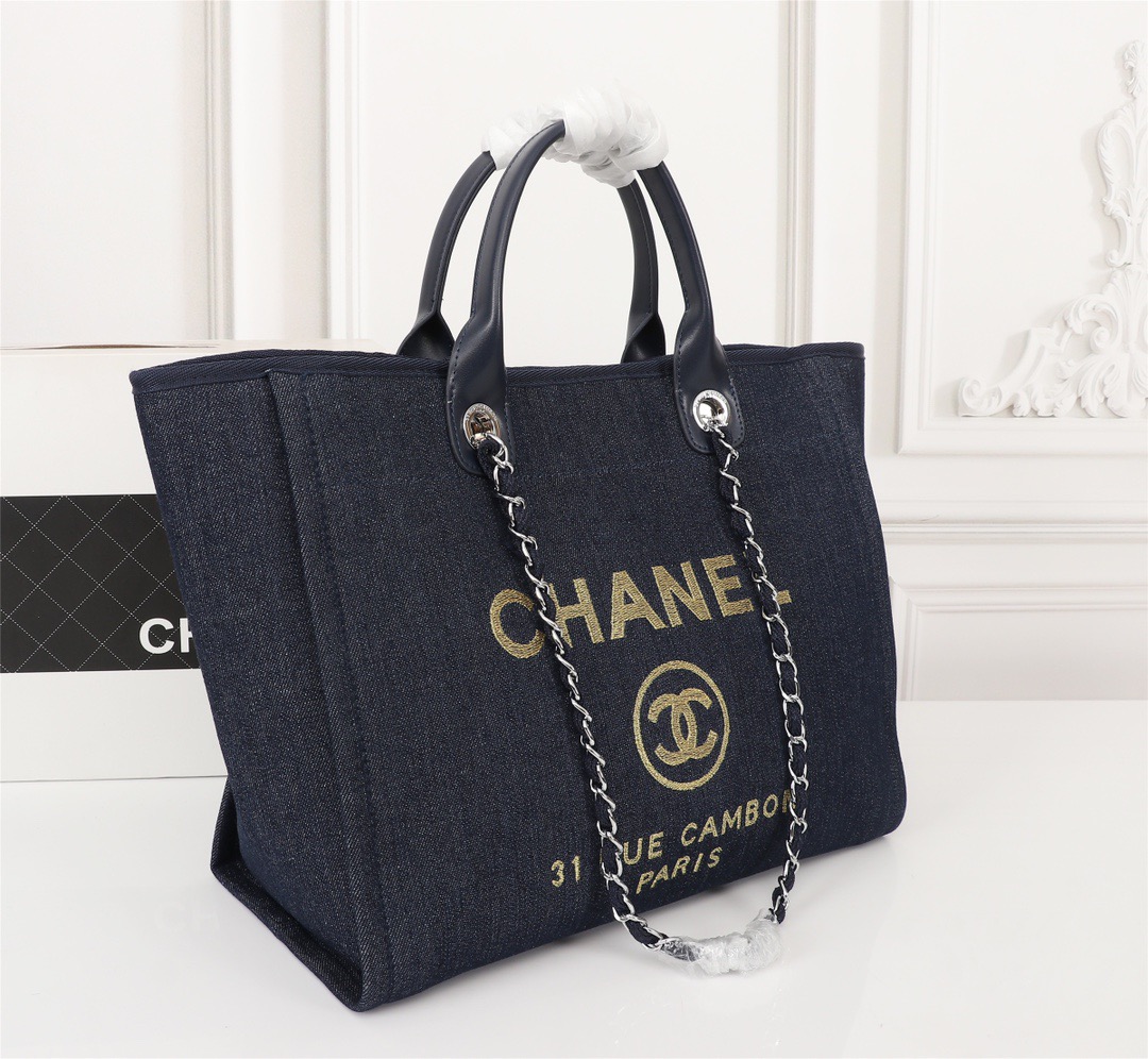 CHANEL 31 RUE CAMBON Bag